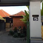 Buyan Homestay