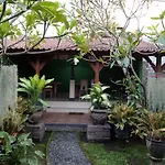 Buyan Homestay